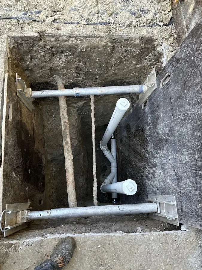 Experienced plumber completing Drain Cleaning work in Bailey's Crossroads